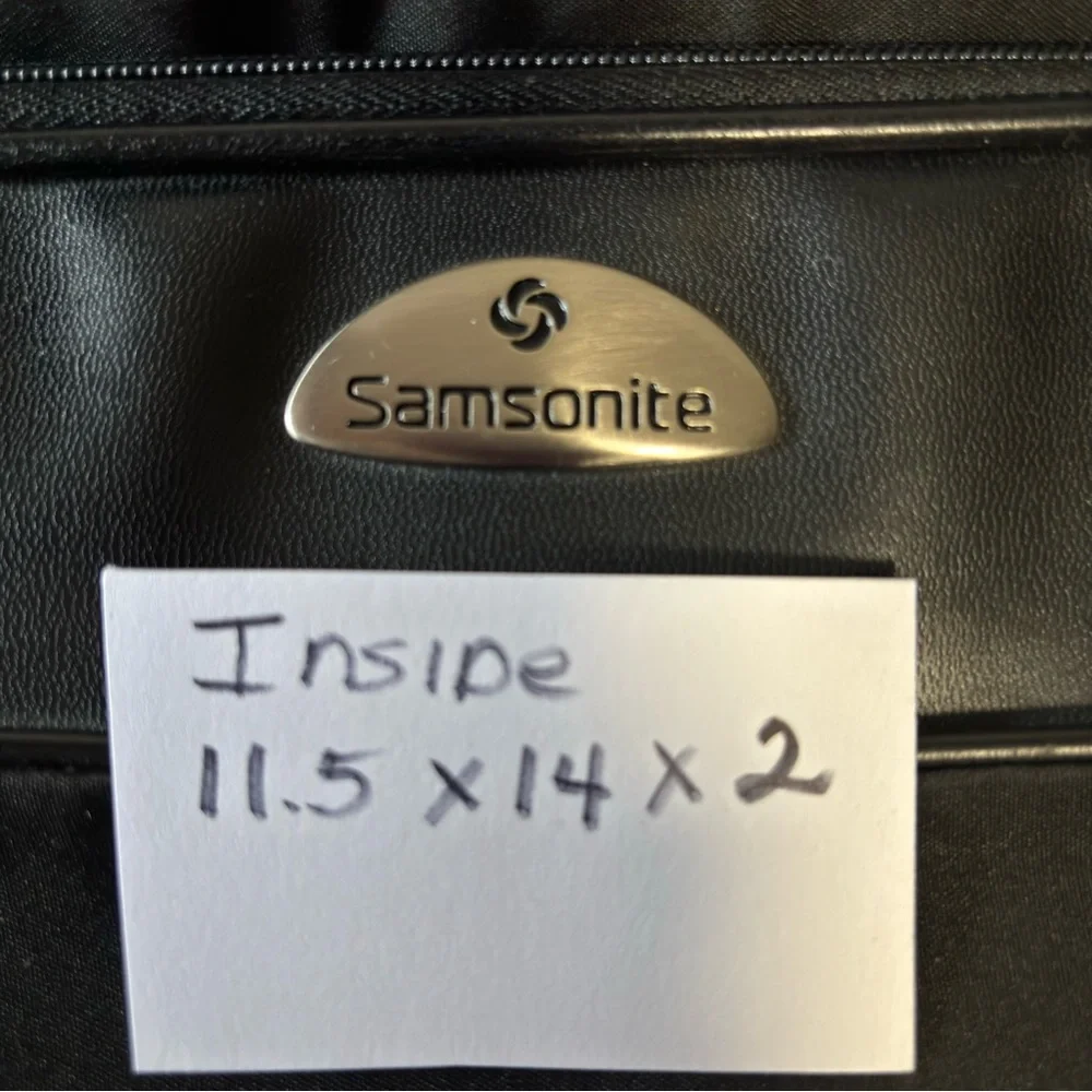 Samsonite Briefcase Laptop Travel Case Tote Bag Black 15x12 with handles